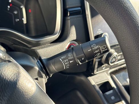 Used 2021 Honda CR-V EX image 10