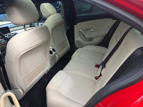 Used 2019 Mercedes-Benz A 220 image 5