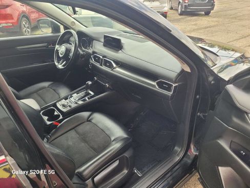 Used 2020 MAZDA CX-5 Touring image 10