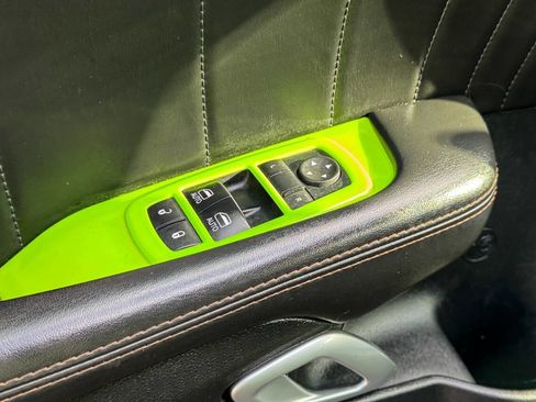 Used 2015 Dodge Challenger R/T Plus image 34