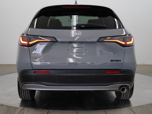 Used 2024 Honda HR-V Sport image 6