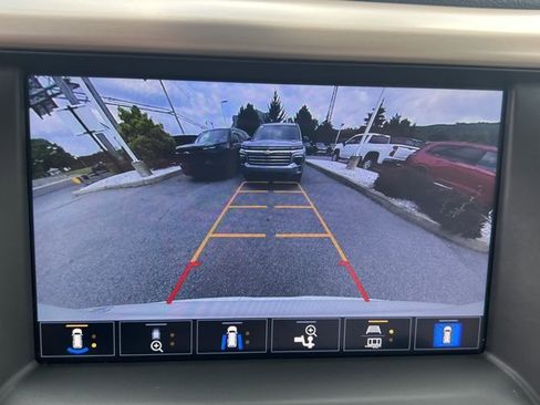 Certified 2023 GMC Acadia Denali w/ Denali Technology Package image 5