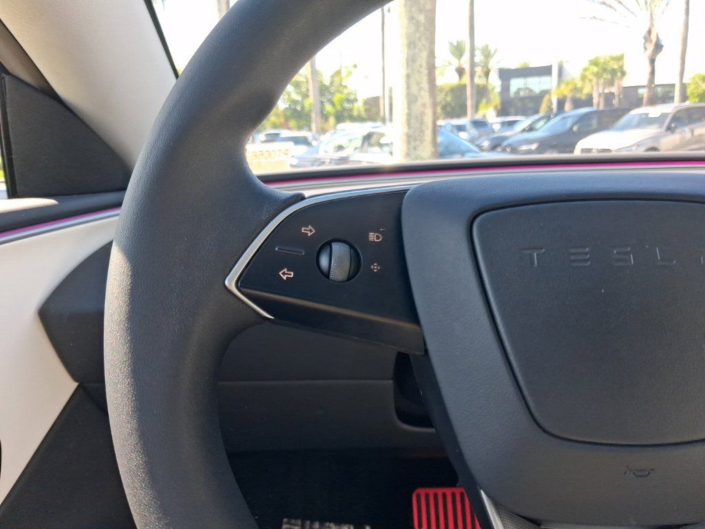 Used 2024 Tesla Model 3 Standard Range RWD image 17