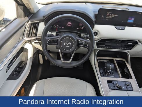 Certified 2025 MAZDA CX-90 3.3 Turbo S w/ Premium Package image 17