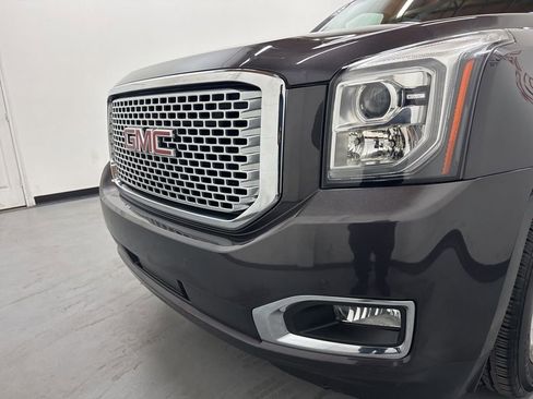 Used 2017 GMC Yukon XL Denali w/ Open Road Package image 25