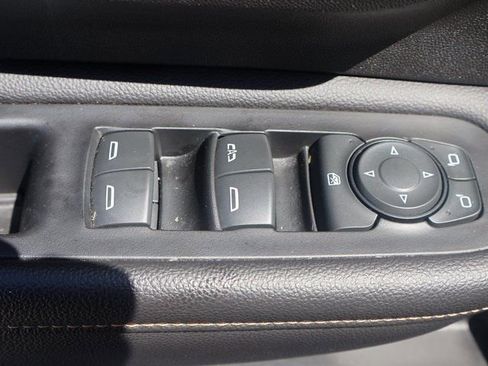 Used 2019 GMC Terrain SLT AWD/4WD image 35