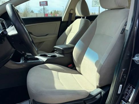 Used 2015 Kia Optima LX FWD image 10