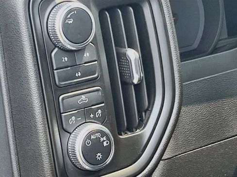 Used 2022 GMC Sierra 2500 Pro w/ Convenience Package AWD/4WD image 10