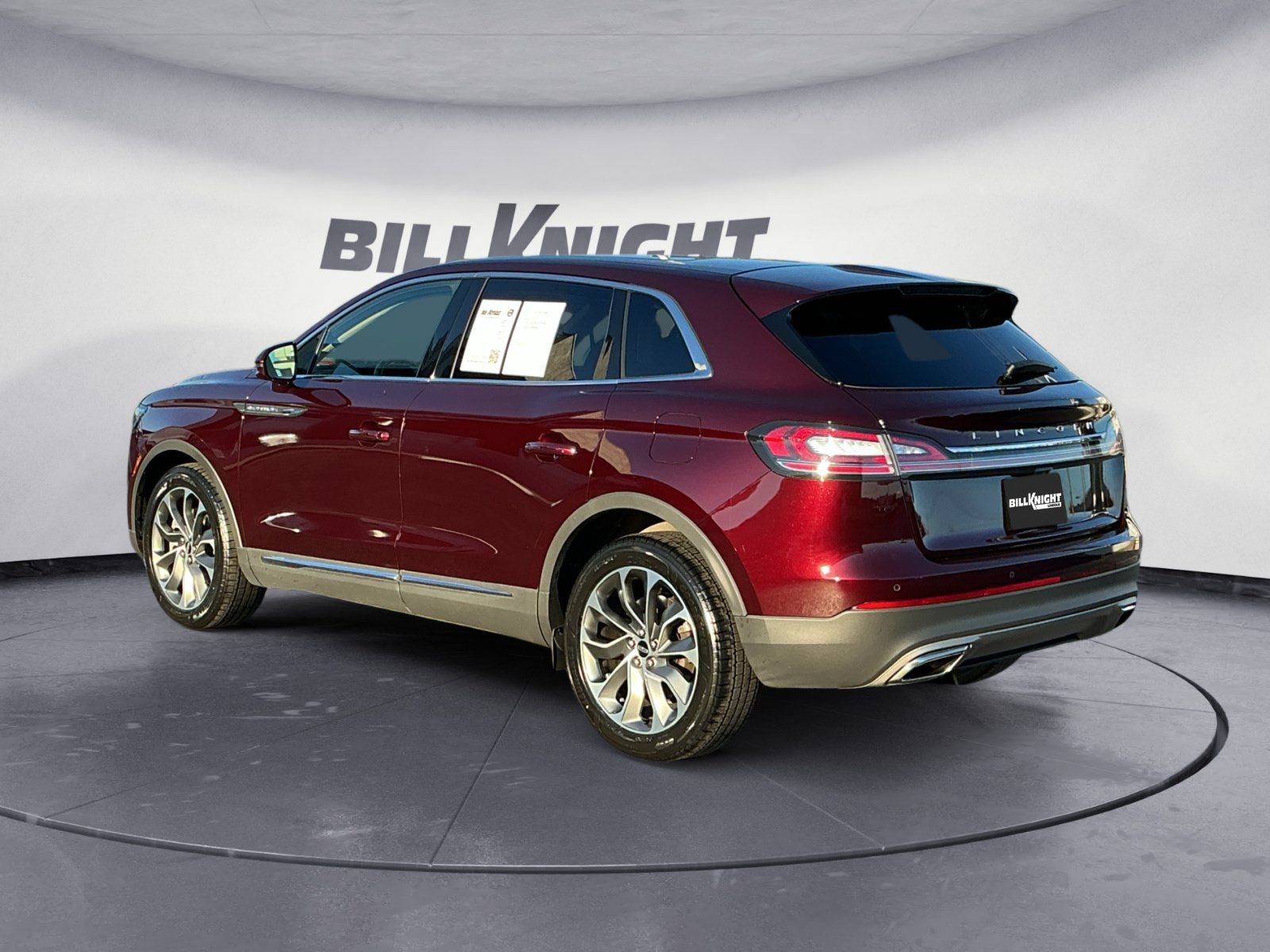 Certified 2023 Lincoln Nautilus Reserve AWD/4WD image 4