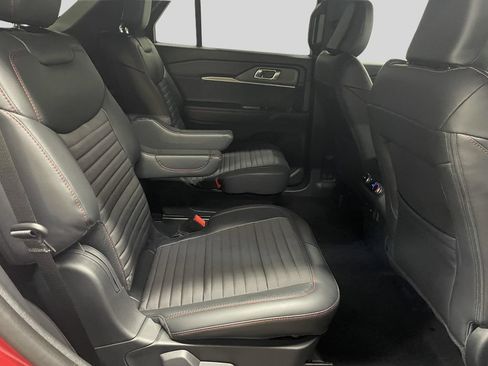 New 2026 Ford Explorer ST-Line AWD/4WD image 9