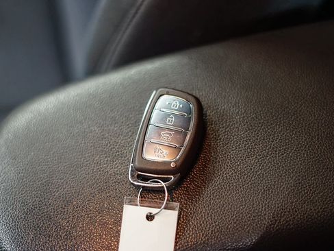 Used 2020 Hyundai Ioniq Blue image 23