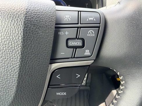 Certified 2025 Toyota Camry SE FWD image 25