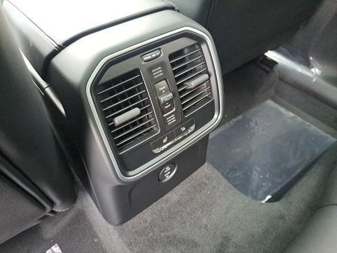 New 2026 Porsche Macan GTS image 17