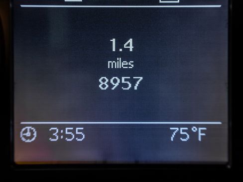 Used 2012 Mercedes-Benz SLS AMG Roadster image 13