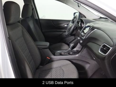 Used 2024 Chevrolet Equinox LT FWD image 18