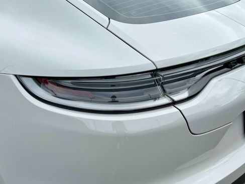 Used 2022 Porsche Panamera GTS w/ Premium Package AWD/4WD image 18