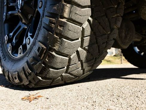 Used 2020 Toyota Tundra Limited w/ Limited Premium Package image 69