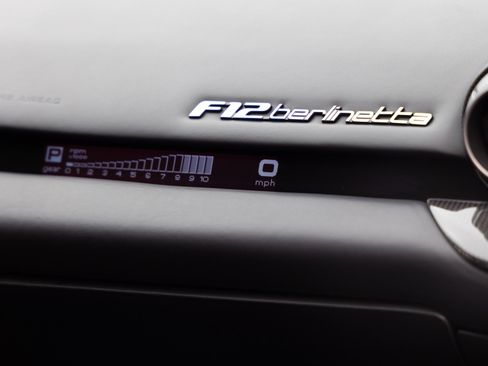 Used 2014 Ferrari F12 Berlinetta image 23