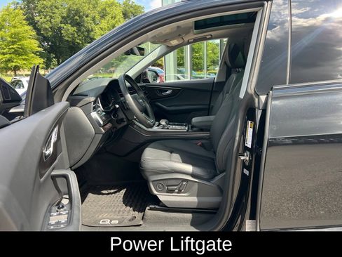 Used 2022 Audi Q8 Prestige w/ Prestige Package AWD/4WD image 22