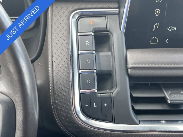Used 2023 GMC Yukon XL SLT RWD image 35
