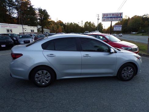 Used 2018 Kia Rio S image 12