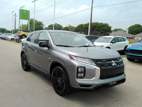 Used 2026 Mitsubishi Outlander Sport ES AWD/4WD image 4