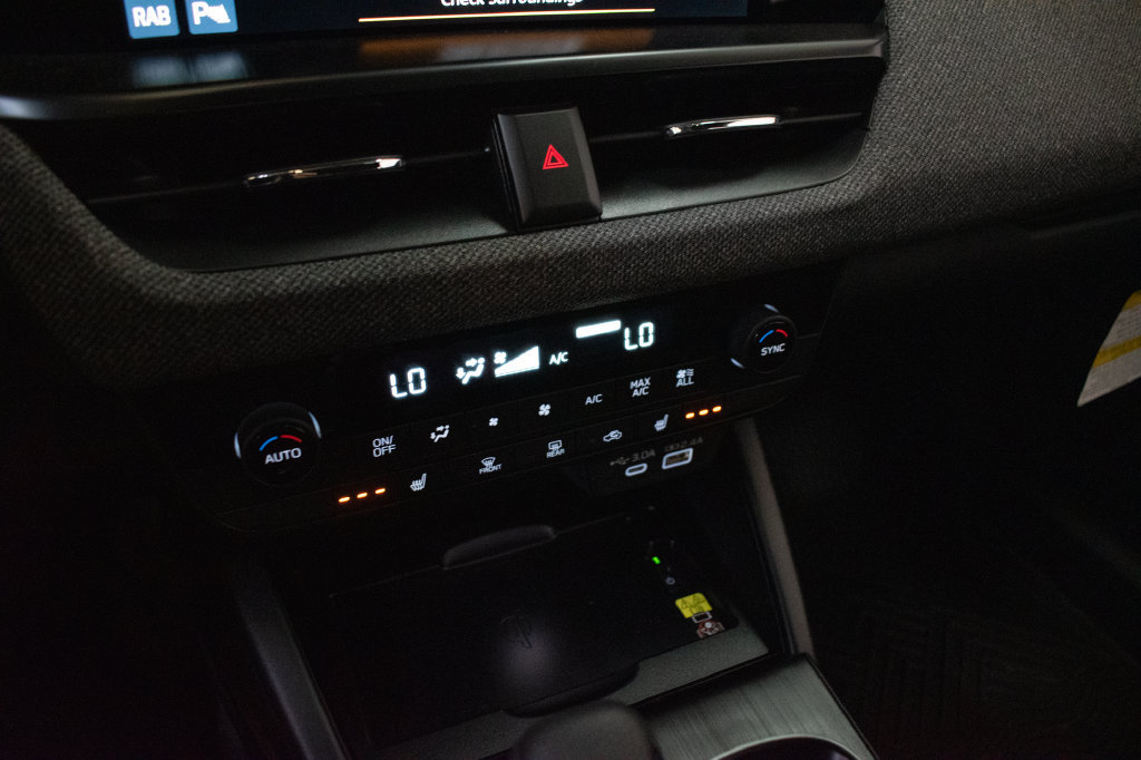 New 2026 Subaru Outback Limited AWD/4WD image 17