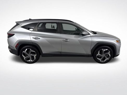 Used 2022 Hyundai Tucson SEL w/ Convenience + Premium Package FWD image 2