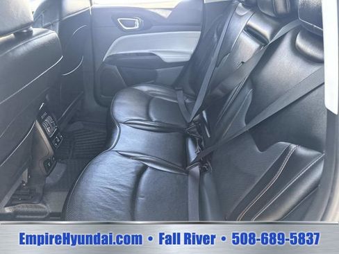 Used 2022 Jeep Compass Limited w/ Elite Group AWD/4WD image 16