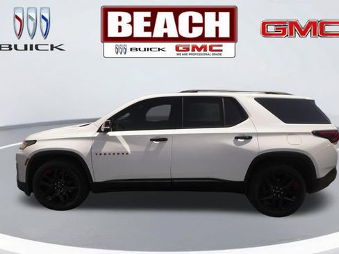 Used 2023 Chevrolet Traverse Premier w/ Redline Edition FWD image 6