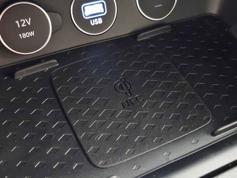 Used 2025 Genesis G70 3.3T Advanced image 24