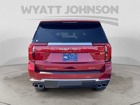 New 2026 GMC Yukon XL Denali w/ Sun & Power Step Package AWD/4WD image 4