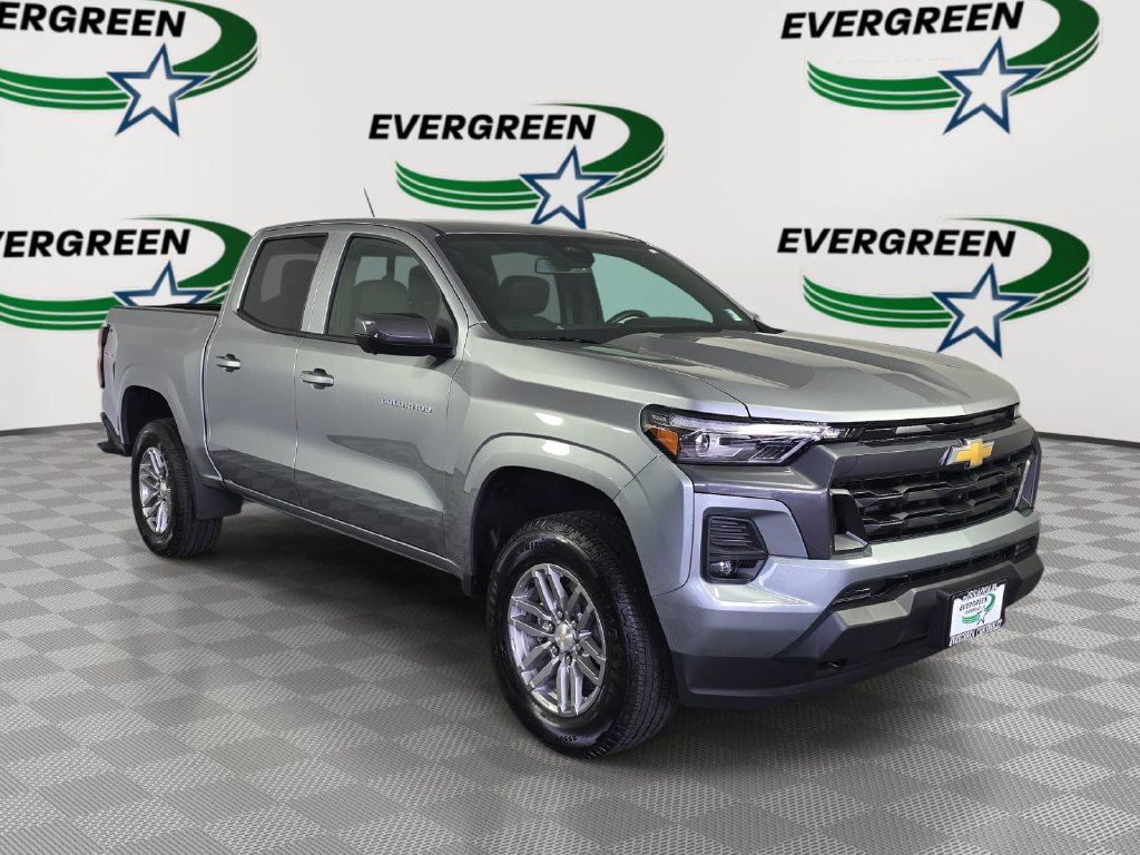 Used 2026 Chevrolet Colorado LT w/ LT Convenience Package AWD/4WD image 3