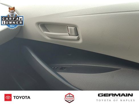 Used 2025 Toyota Corolla LE FWD image 28