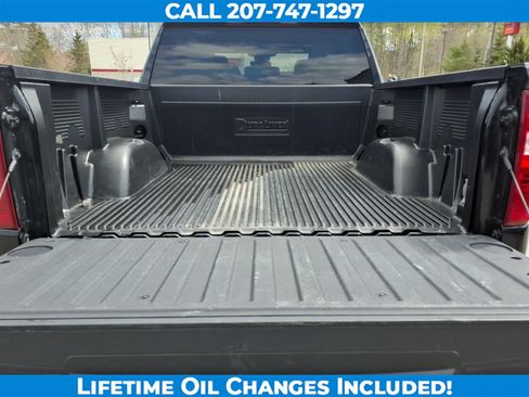 Used 2025 Chevrolet Silverado 1500 LT AWD/4WD image 10