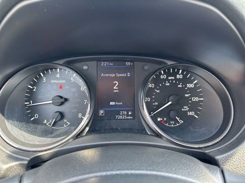 Certified 2020 Nissan Rogue SV image 26