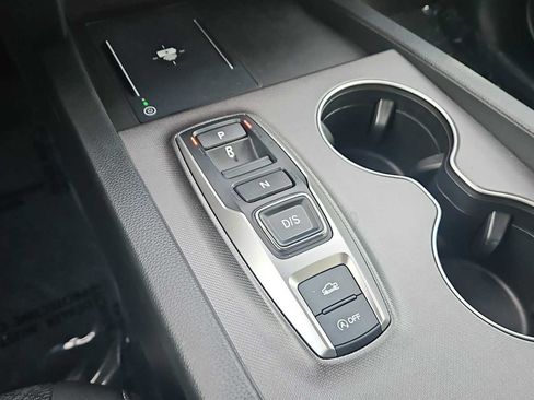 Used 2024 Honda Ridgeline Sport image 22