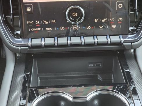 New 2026 GMC Yukon AT4 w/ AT4 Premium Package AWD/4WD image 16