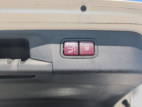 Used 2019 Mercedes-Benz GLC 300 image 48