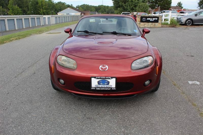 Used 2008 MAZDA MX-5 Miata Touring w/ Suspension Pkg RWD image 2