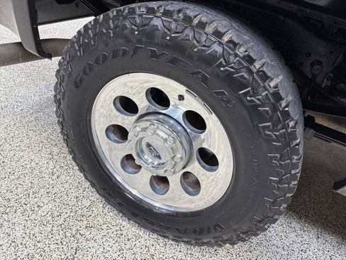 Used 2005 Ford F350 XLT image 71