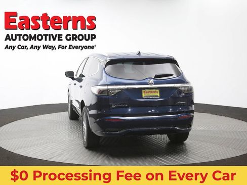 Used 2022 Buick Enclave Avenir w/ Avenir Technology Package AWD/4WD image 40