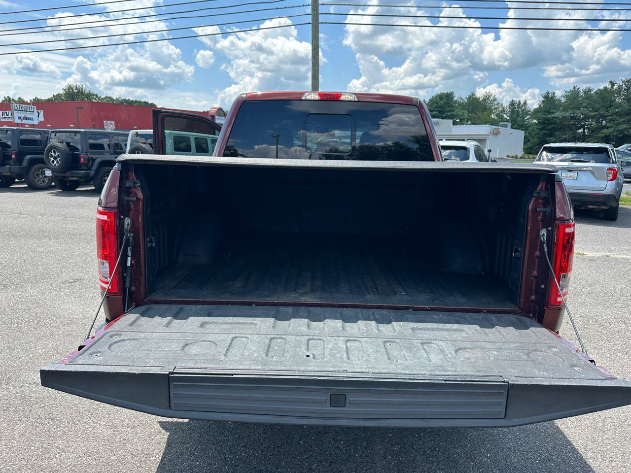 Used 2016 Ford F150 XLT w/ Equipment Group 301A Mid AWD/4WD image 19