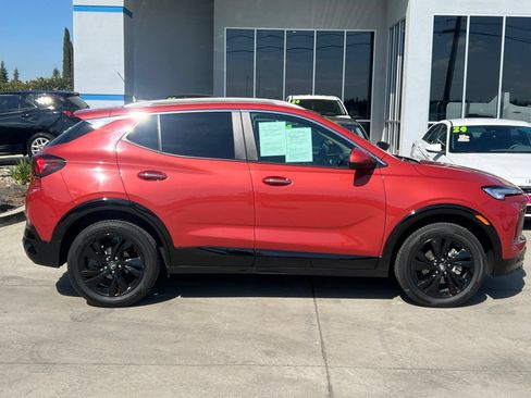 Used 2024 Buick Encore GX Sport Touring AWD/4WD image 3