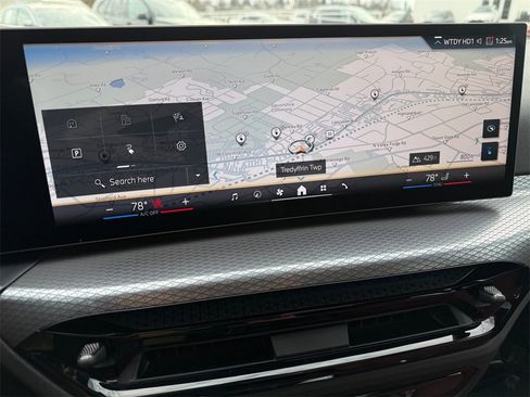 Used 2025 BMW i4 xDrive40i w/ Premium Package image 21