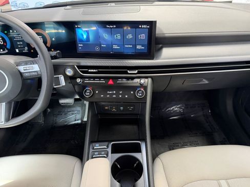 Used 2025 Hyundai Sonata SEL FWD image 38
