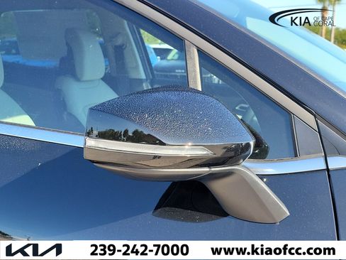 New 2026 Kia Sportage EX FWD image 8