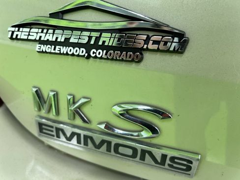 Used 2015 Lincoln MKS w/ Equipment Group 101A FWD image 12