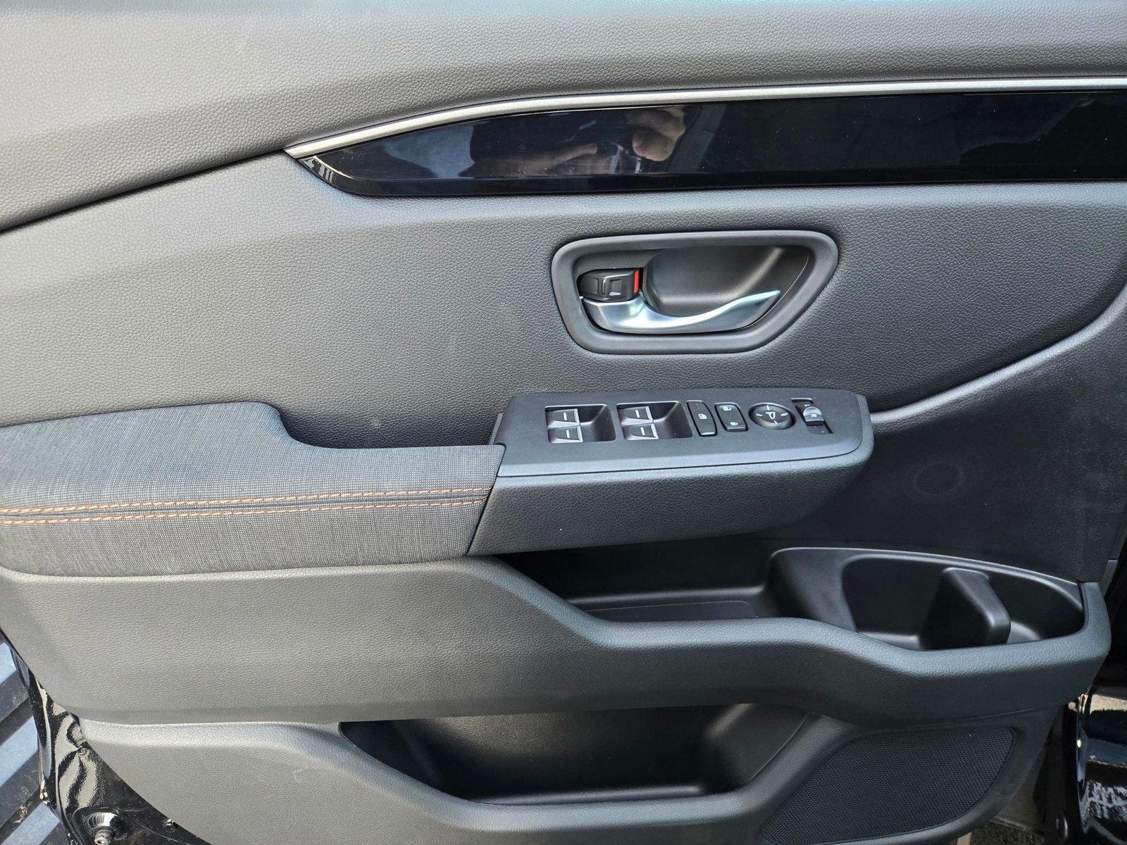 New 2026 Honda Pilot Sport image 18