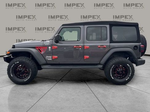 Used 2021 Jeep Wrangler Unlimited Sport S image 2